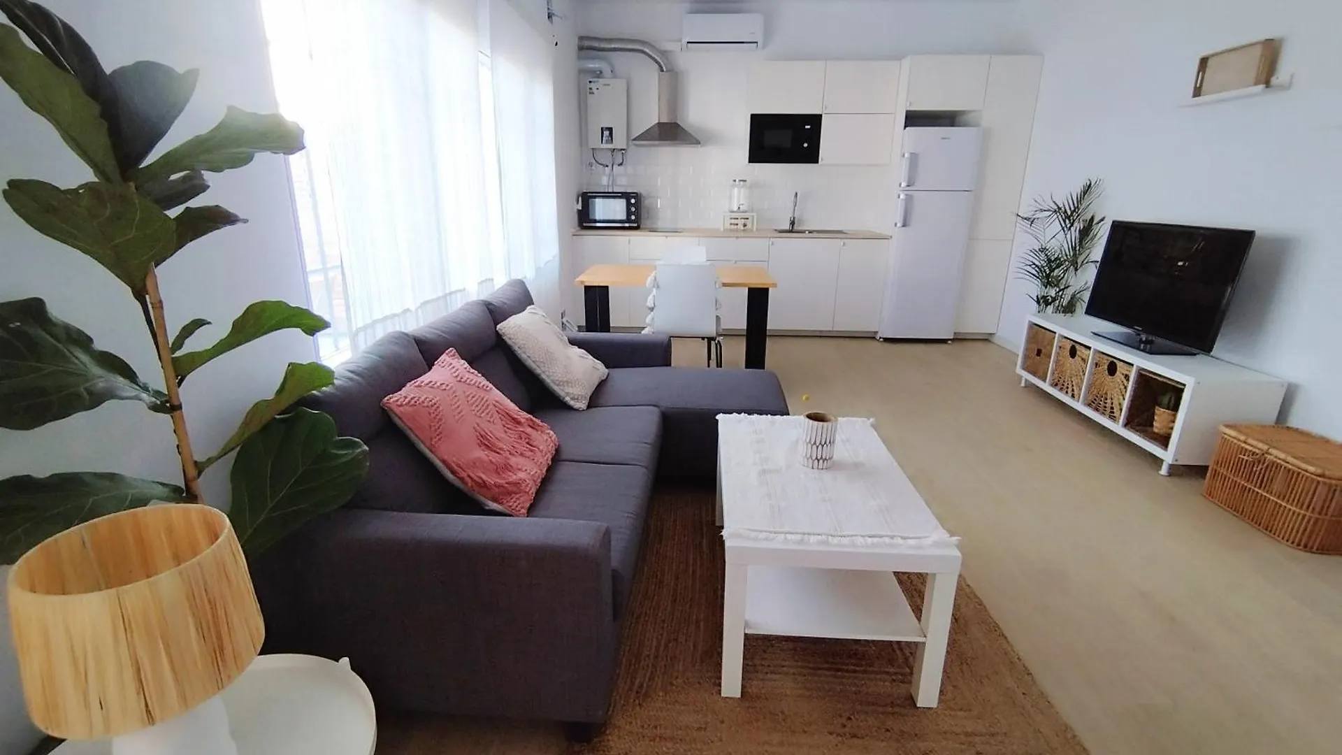 La Alberca Boutique Apartment La Linea de la Concepcion 0*,  Spain