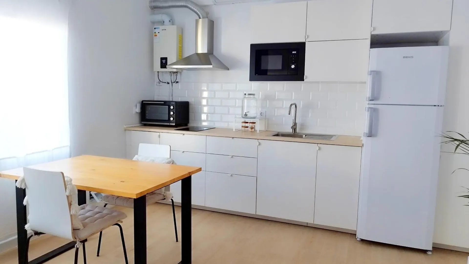 La Alberca Boutique Apartment La Linea de la Concepcion